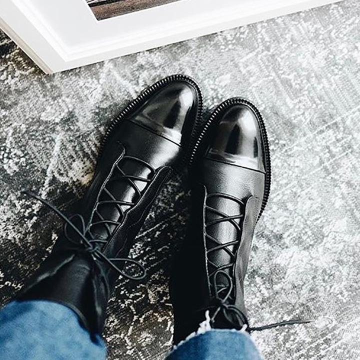 Beatrix - Stylish Vintage Style Boot