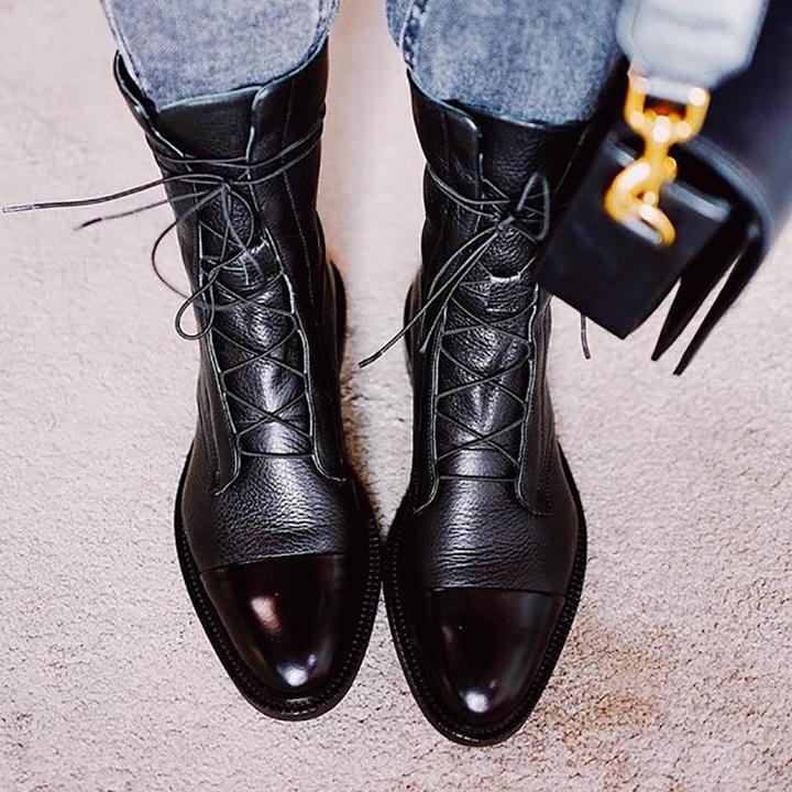Beatrix - Stylish Vintage Style Boot