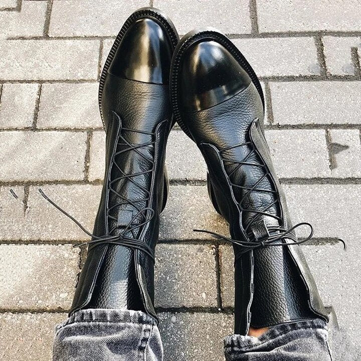 Beatrix - Stylish Vintage Style Boot