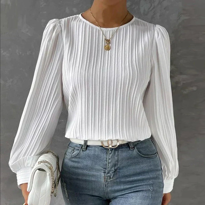 Lilia - Relaxed Pleated Blouse