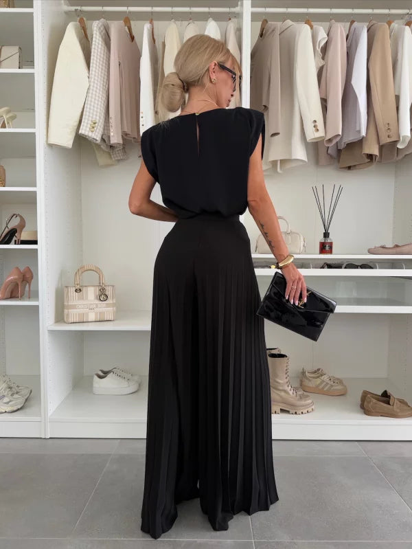 Maddison - Elegant Pleated Set